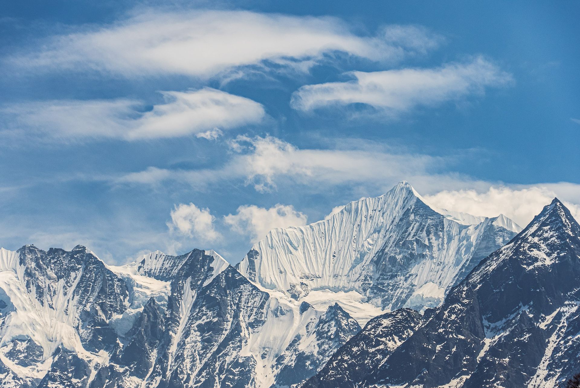 Langtang Yala Peak, remote Himalayan expedition terrain